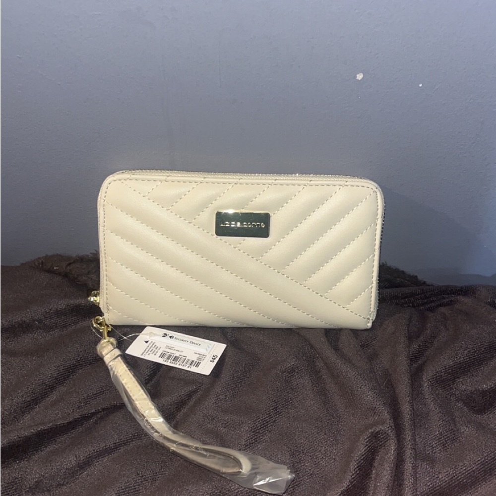 Liz Claiborne wrislet
